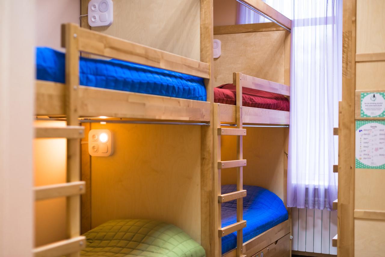 Dream Hostel Zaporizhia Ngoại thất bức ảnh