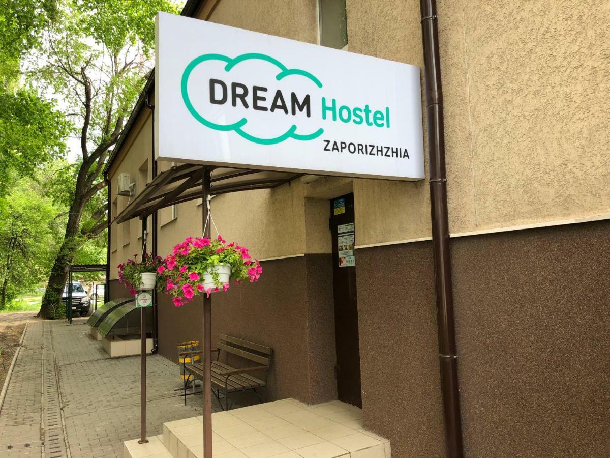 Dream Hostel Zaporizhia Ngoại thất bức ảnh